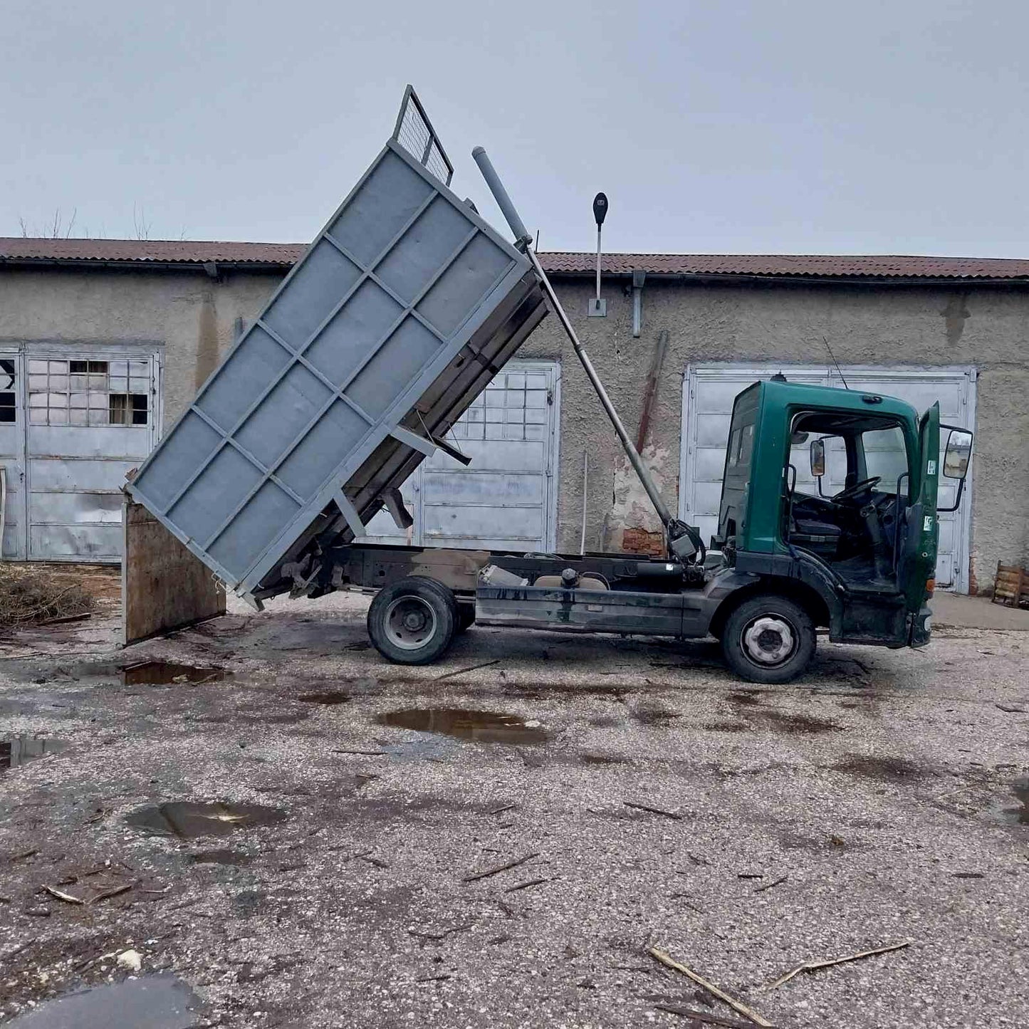 Mercedes-Benz Atego 815